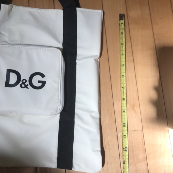 *sold on E* D&G Dolce & Gabbana wht/blk bag - Picture 5 of 8